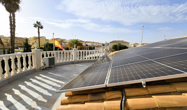 Reventa - Villa - Orihuela Costa - Playa Flamenca