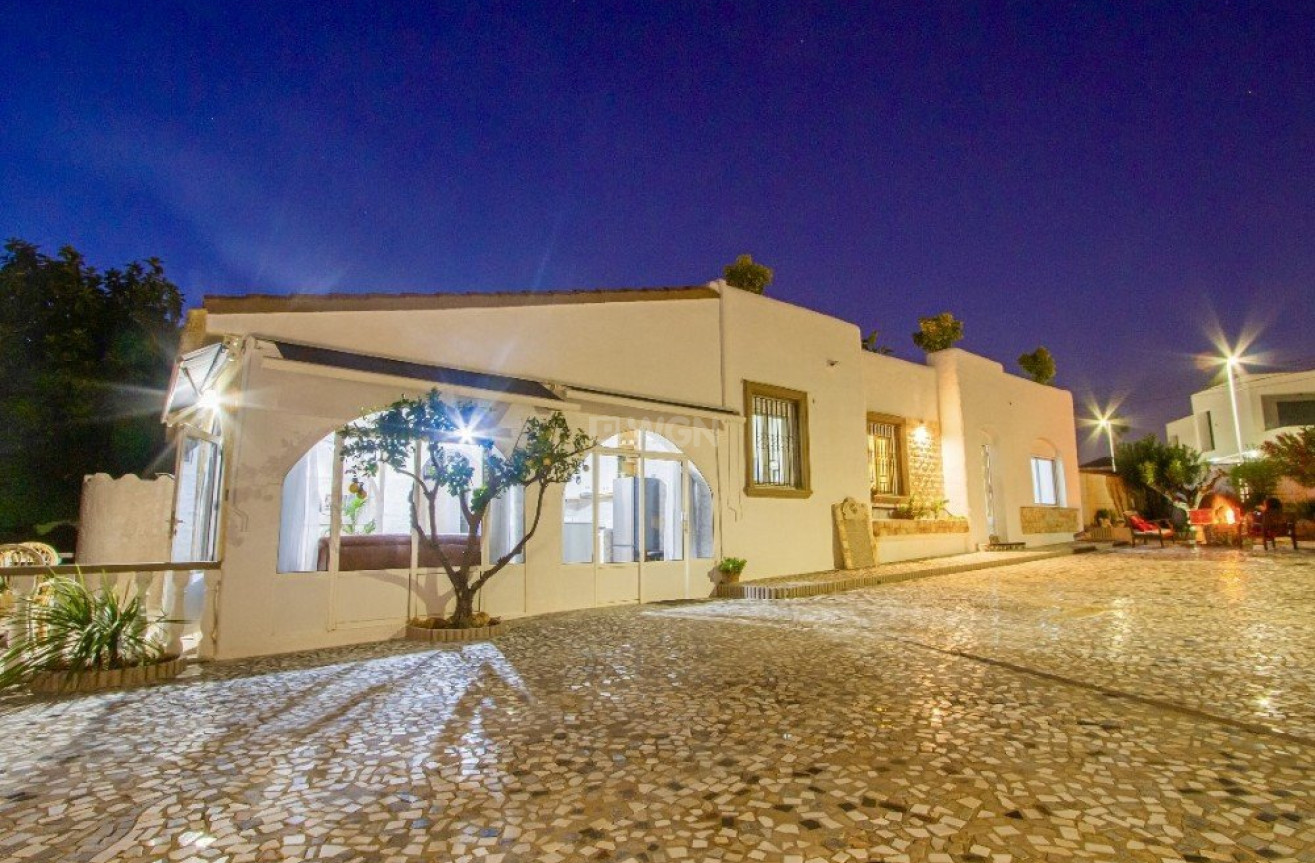 Reventa - Villa - Ciudad Quesada - Costa Blanca
