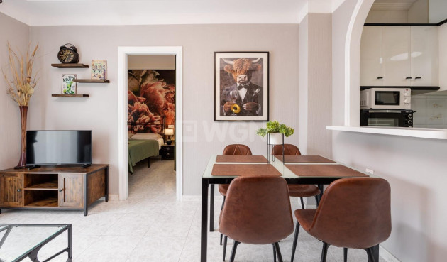 Reventa - Apartamento / piso - Torrevieja - Estacion De Autobuses