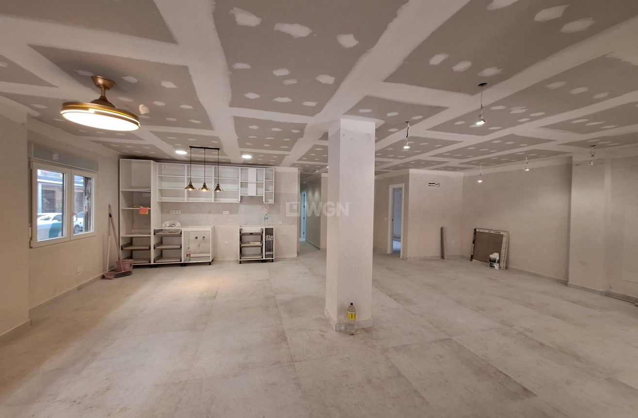 Reventa - Apartamento / piso - Torrevieja - Acequion