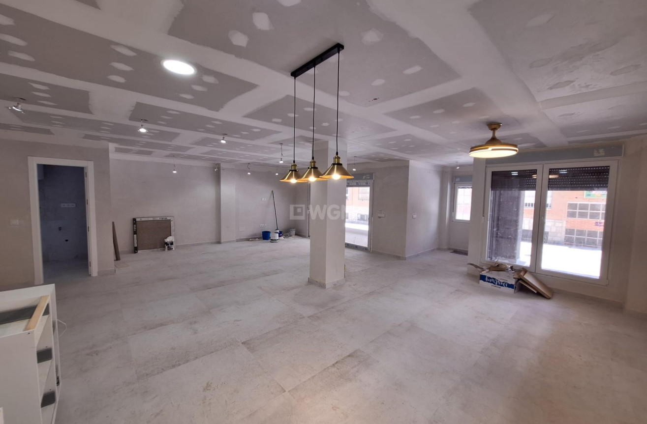 Reventa - Apartamento / piso - Torrevieja - Acequion