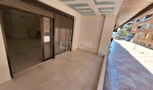 Reventa - Apartamento / piso - Torrevieja - Acequion