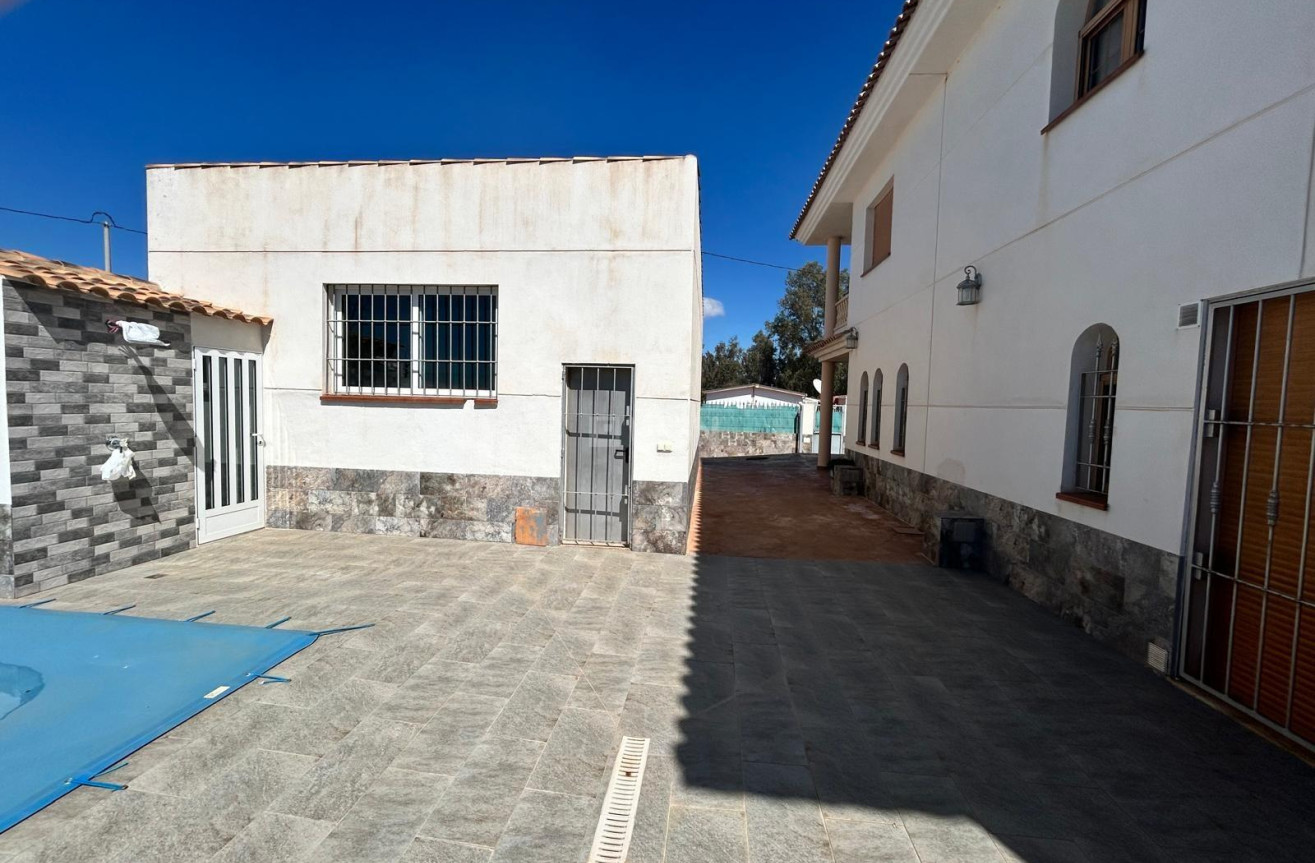 Reventa - Villa - Los Alcázares - Las Lomas Del Rame-bahía Bella