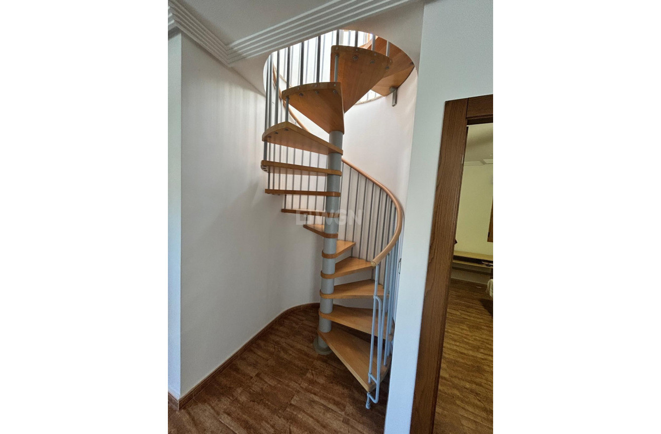 Reventa - Villa - Los Alcázares - Las Lomas Del Rame-bahía Bella