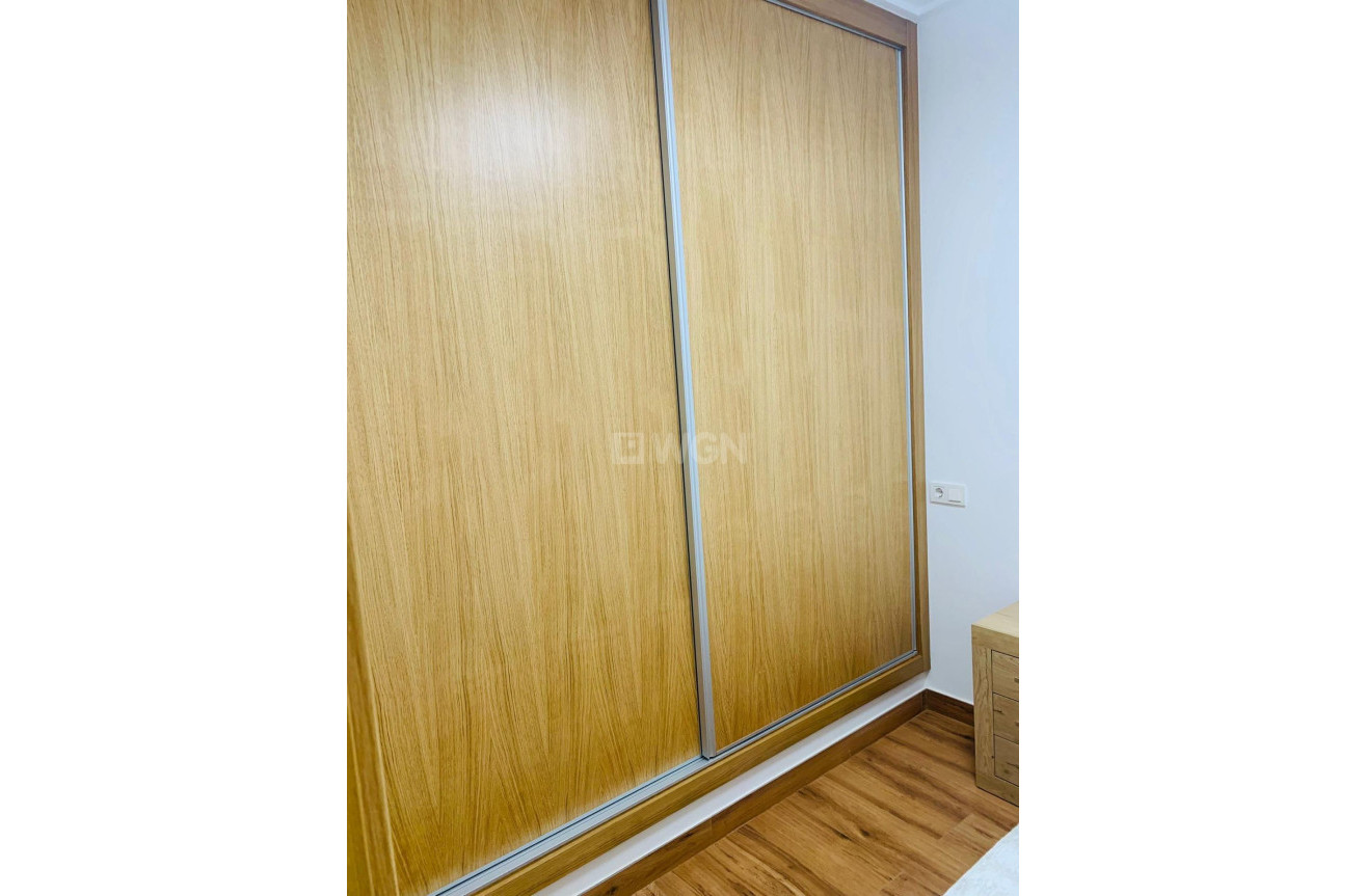 Reventa - Apartamento / piso - Torrevieja - Playa del Cura