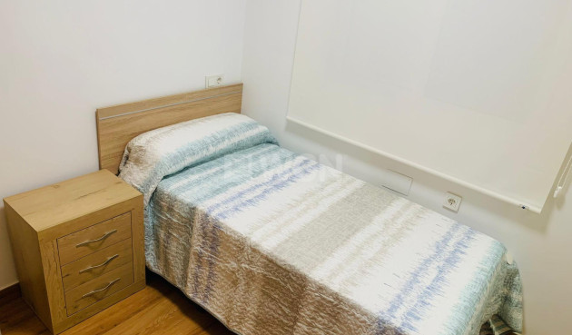 Reventa - Apartamento / piso - Torrevieja - Playa del Cura