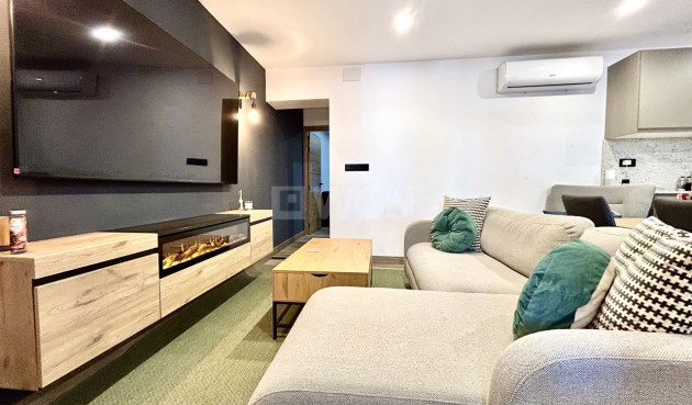 Reventa - Adosado - San Miguel de Salinas - Inland