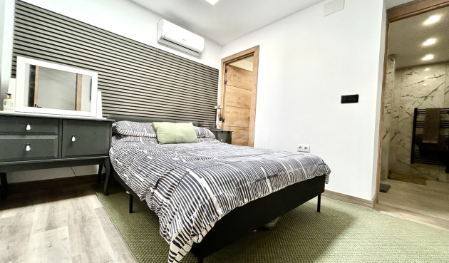 Reventa - Adosado - San Miguel de Salinas - Inland