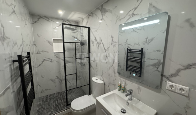 Reventa - Adosado - San Miguel de Salinas - Inland