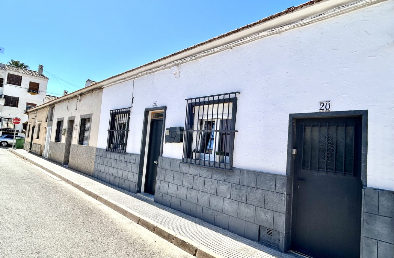 Reventa - Adosado - San Miguel de Salinas - Inland