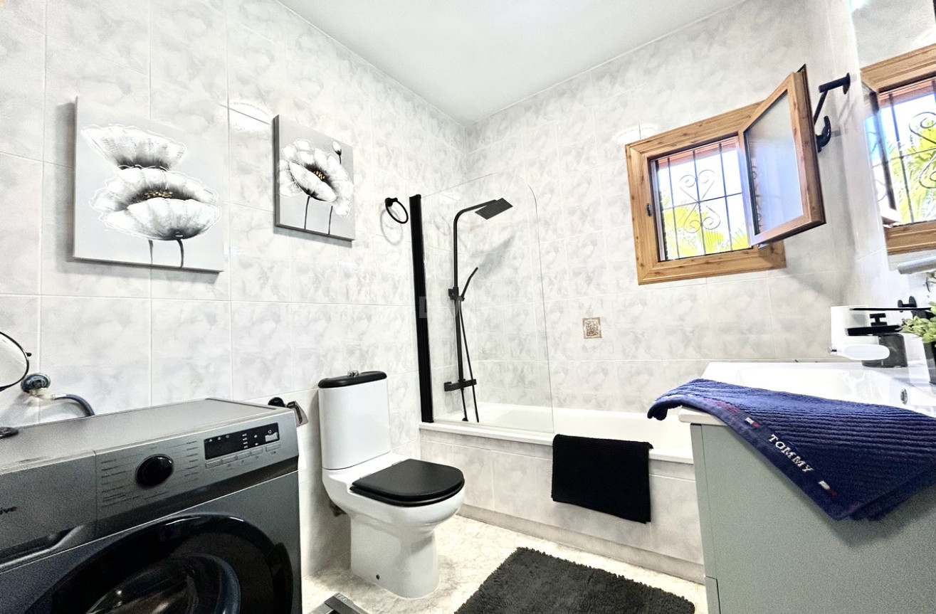 Reventa - Adosado - Playa Flamenca - Costa Blanca