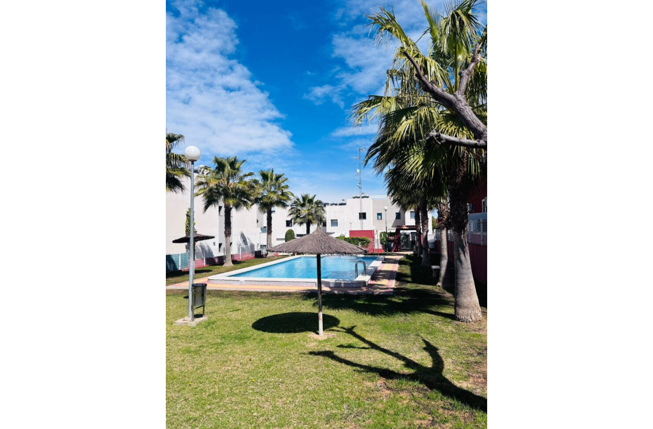 Reventa - Apartamento / piso - Torrevieja - Costa Blanca