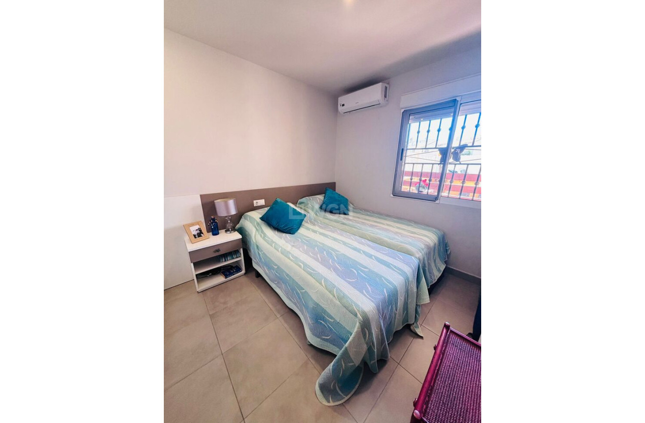 Reventa - Apartamento / piso - Torrevieja - Costa Blanca