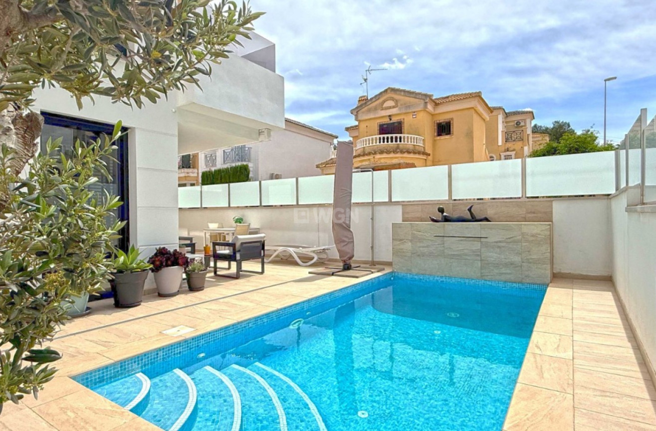 Reventa - Villa - Orihuela Costa - Costa Blanca