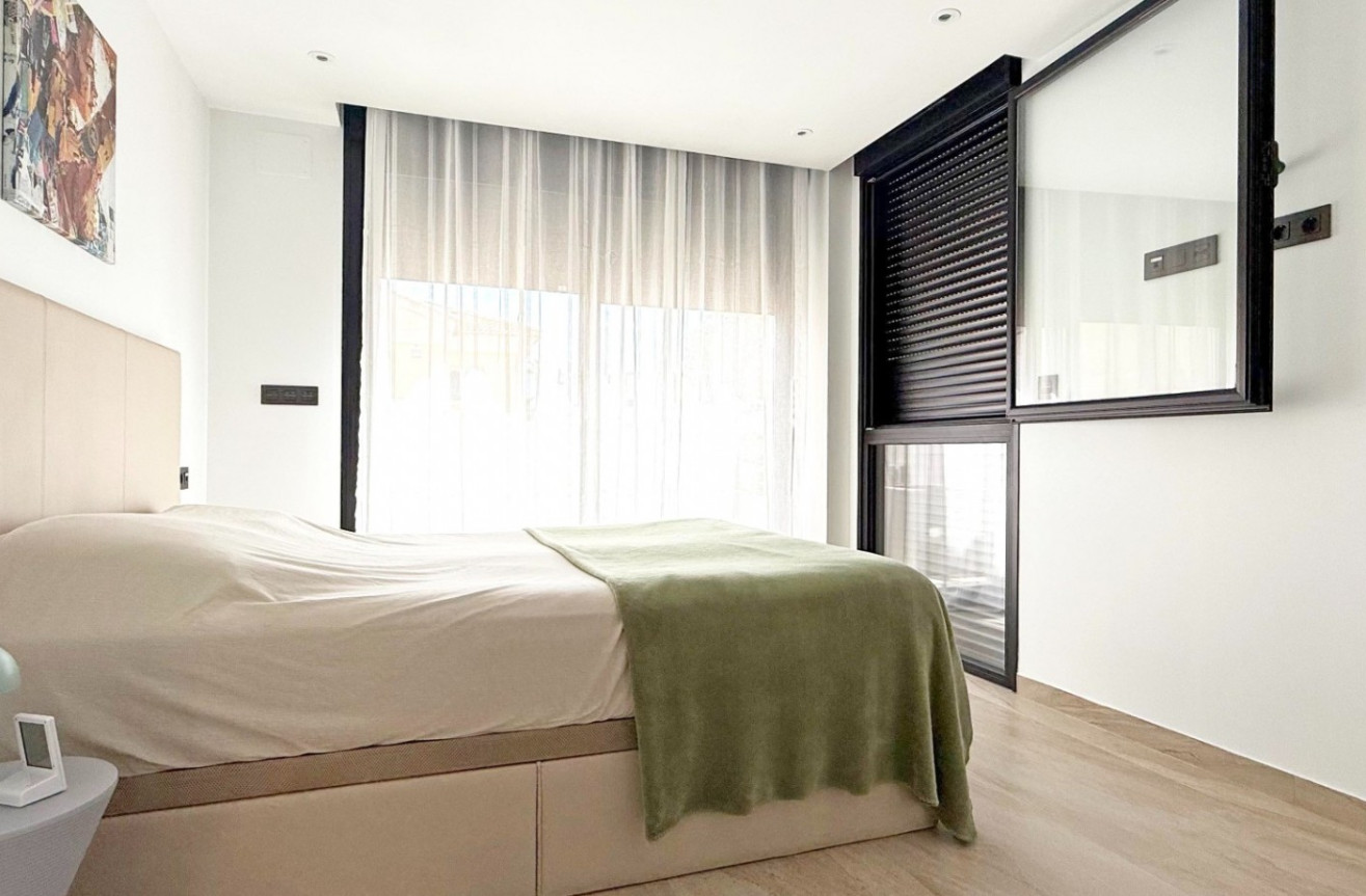 Reventa - Villa - Orihuela Costa - Costa Blanca