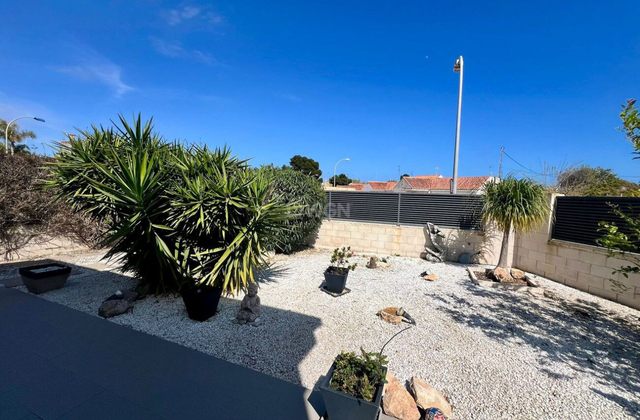 Odsprzedaż - Villa - Santiago de la ribera - Costa Calida