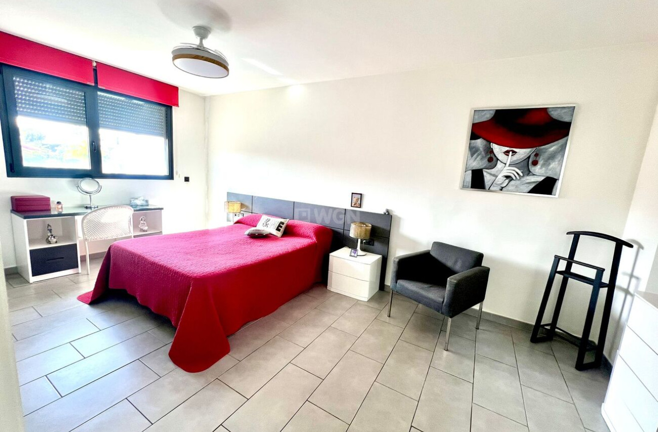 Odsprzedaż - Villa - Santiago de la ribera - Costa Calida