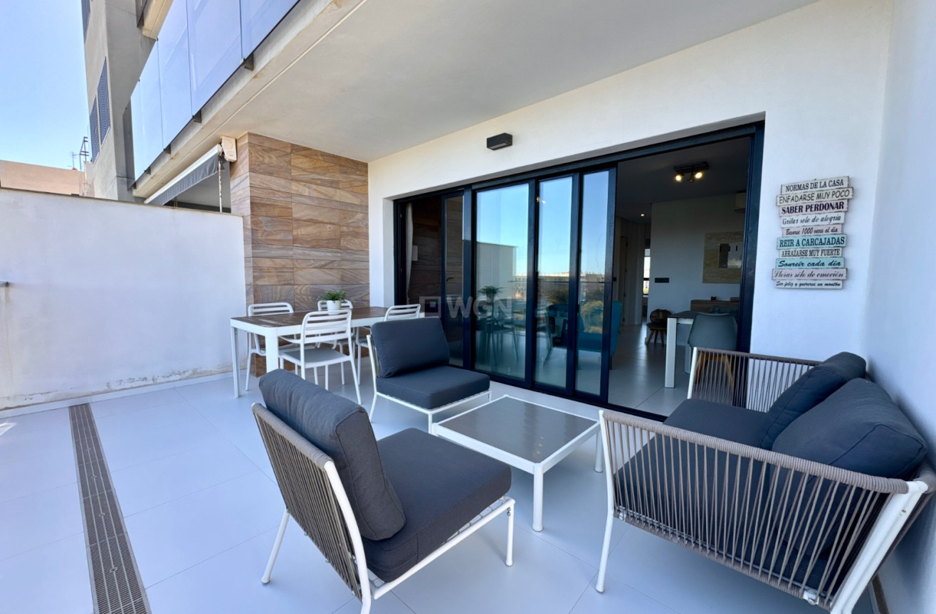 Odsprzedaż - Mieszkanie w bloku - Pilar de la Horadada - Costa Blanca