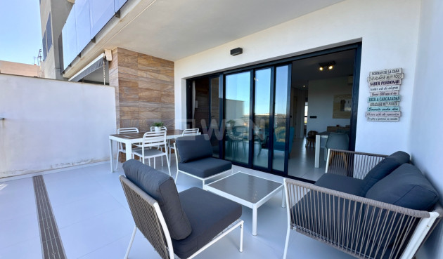 Odsprzedaż - Mieszkanie w bloku - Pilar de la Horadada - Costa Blanca