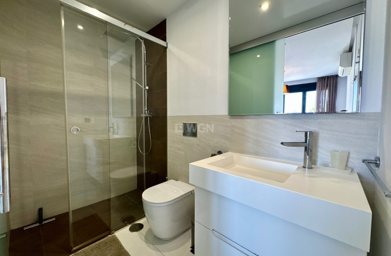 Odsprzedaż - Mieszkanie w bloku - Pilar de la Horadada - Costa Blanca