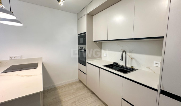 Reventa - Apartamento / piso - Torrevieja - Costa Blanca