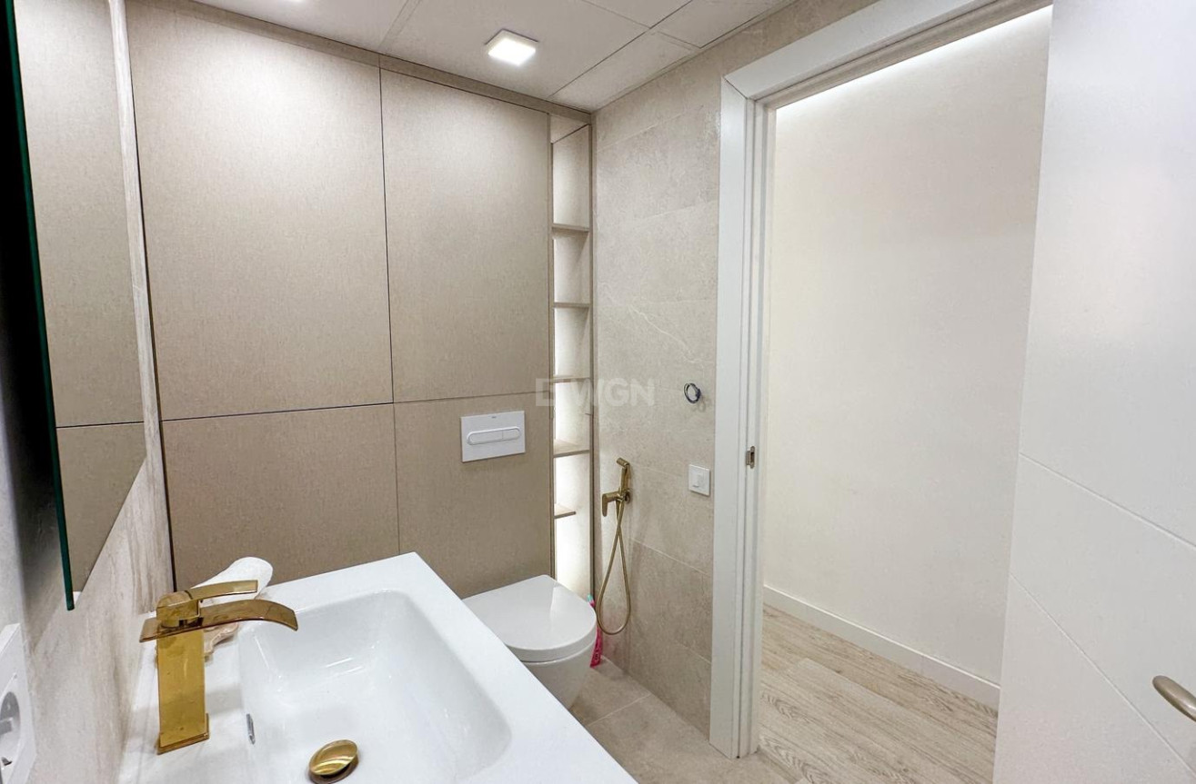 Reventa - Apartamento / piso - Torrevieja - Costa Blanca