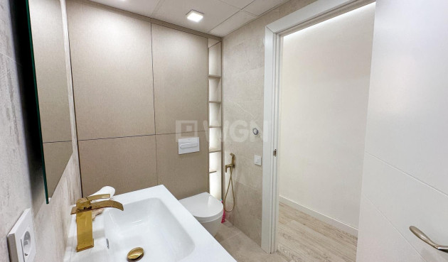 Reventa - Apartamento / piso - Torrevieja - Costa Blanca