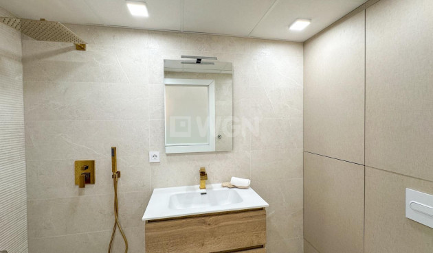 Reventa - Apartamento / piso - Torrevieja - Costa Blanca