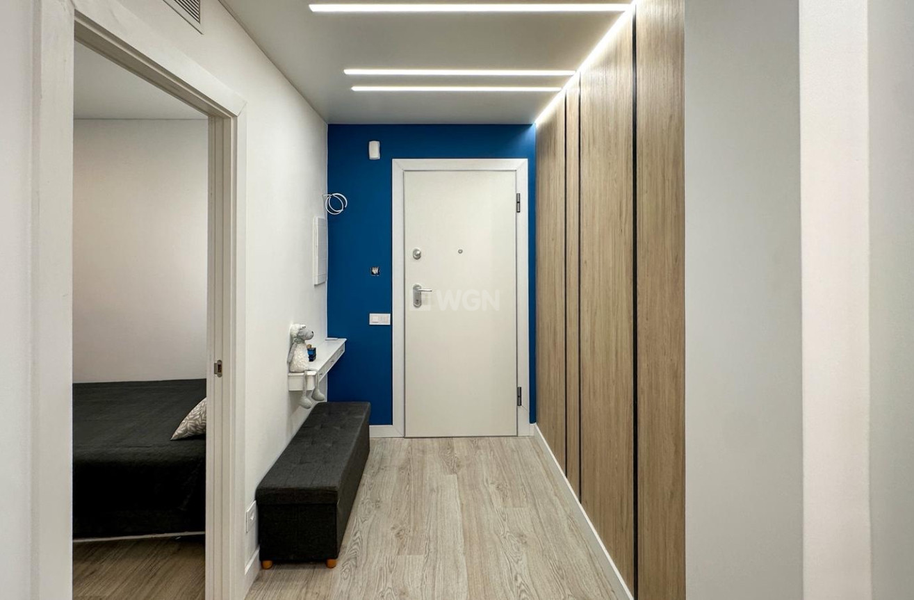 Reventa - Apartamento / piso - Torrevieja - Costa Blanca