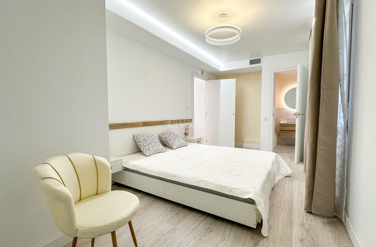 Reventa - Apartamento / piso - Torrevieja - Costa Blanca