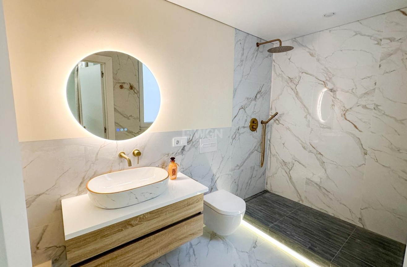 Reventa - Apartamento / piso - Torrevieja - Costa Blanca