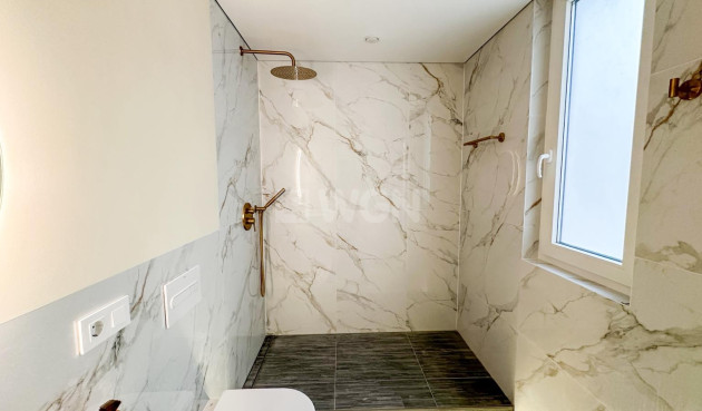 Reventa - Apartamento / piso - Torrevieja - Costa Blanca