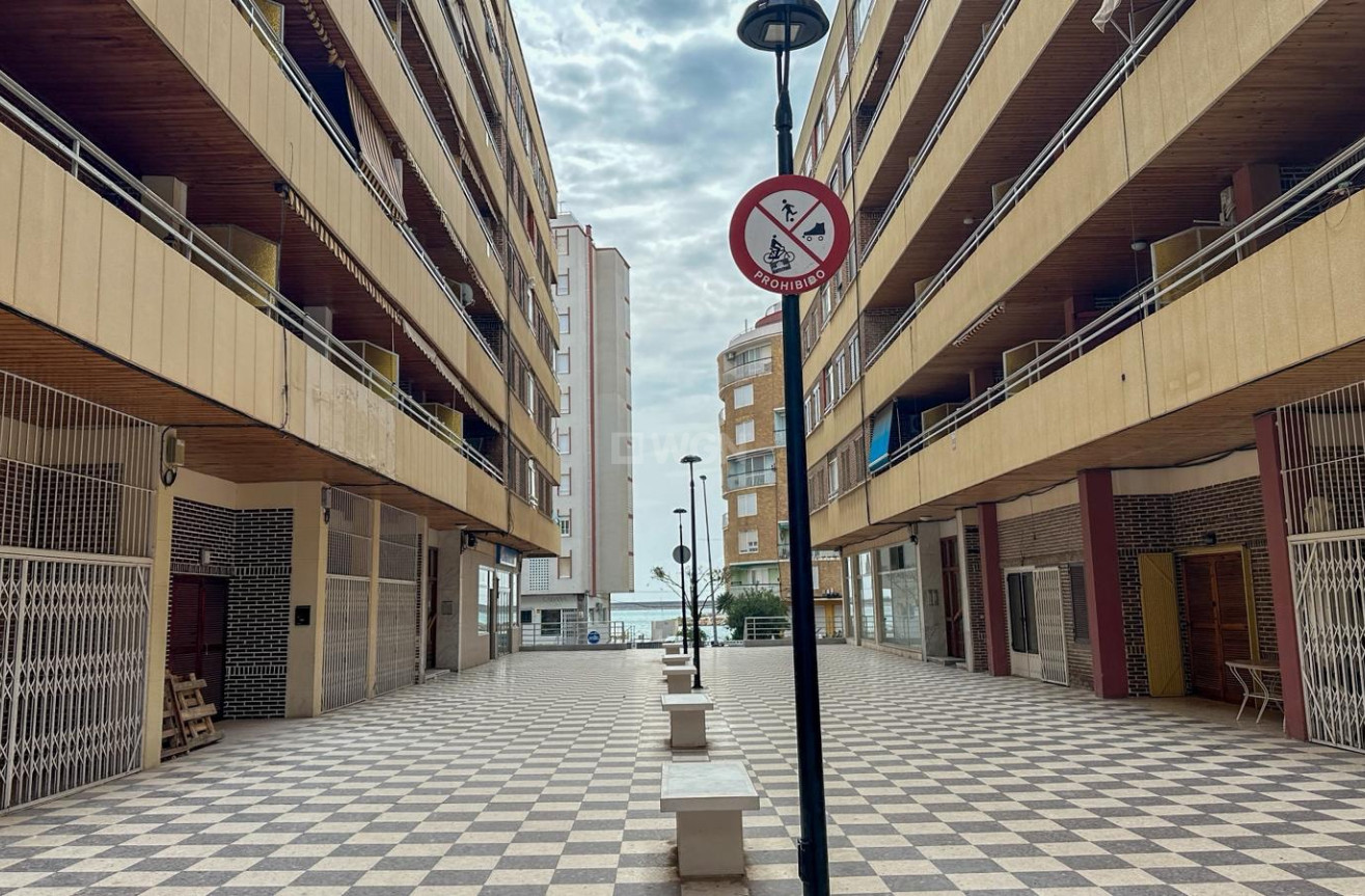 Reventa - Apartamento / piso - Torrevieja - Costa Blanca