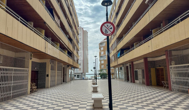 Reventa - Apartamento / piso - Torrevieja - Costa Blanca