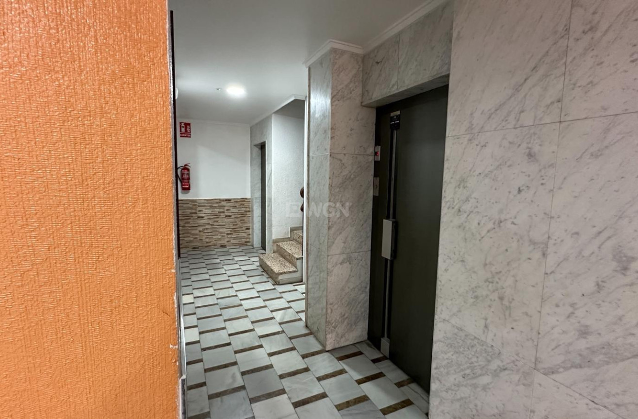 Reventa - Apartamento / piso - Torrevieja - Costa Blanca