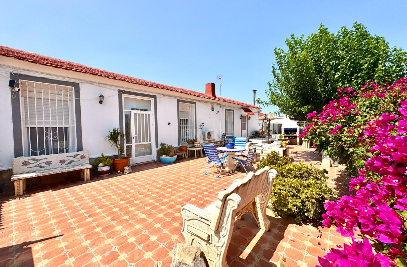 Odsprzedaż - Villa - Dolores - Comunidad Valenciana