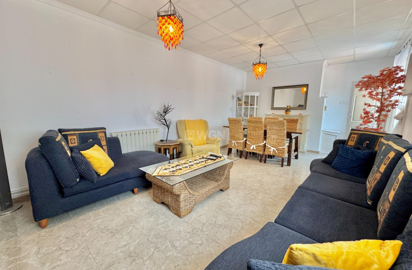 Odsprzedaż - Villa - Dolores - Comunidad Valenciana