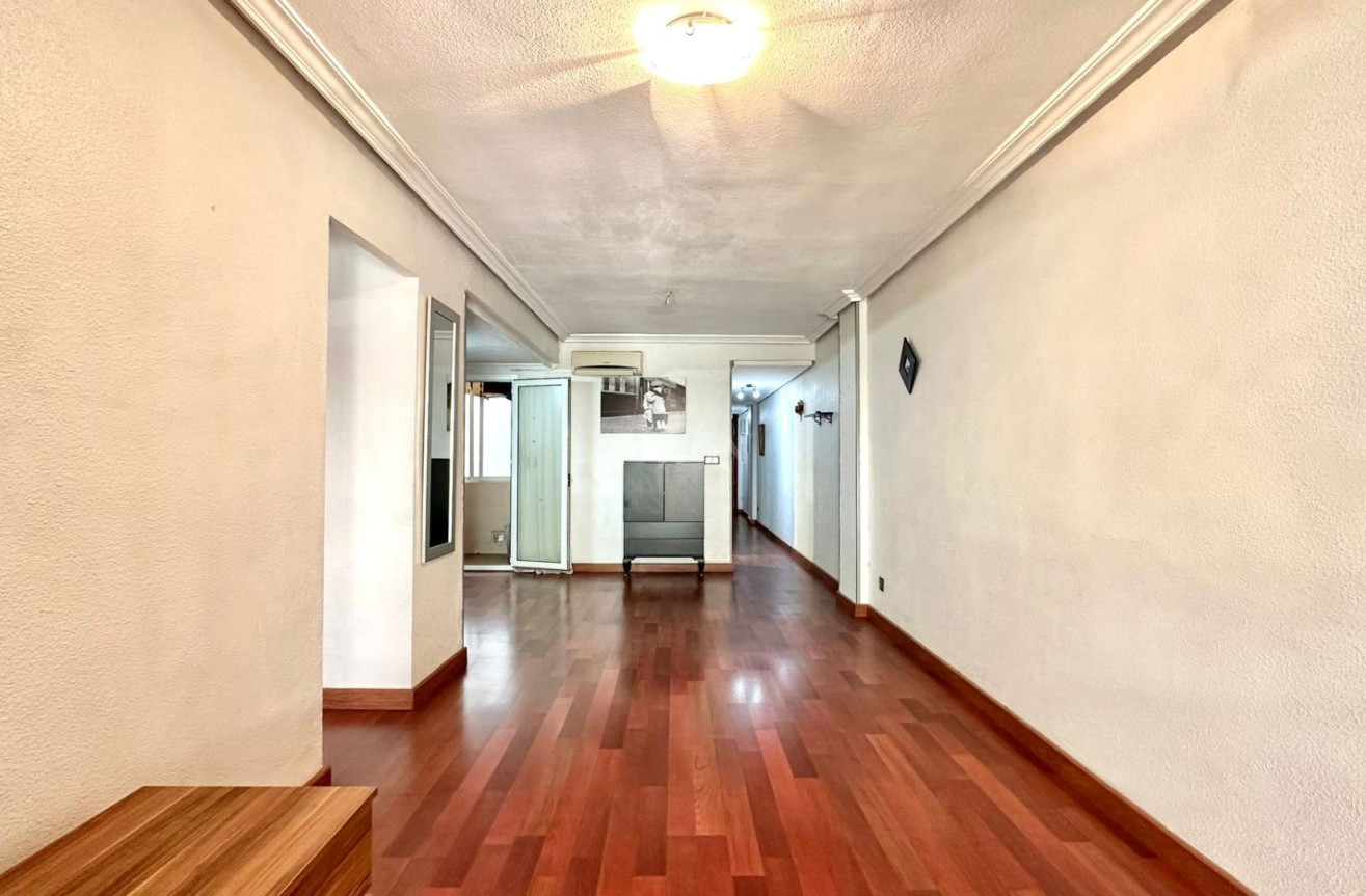 Reventa - Apartamento / piso - Torrevieja - Acequion