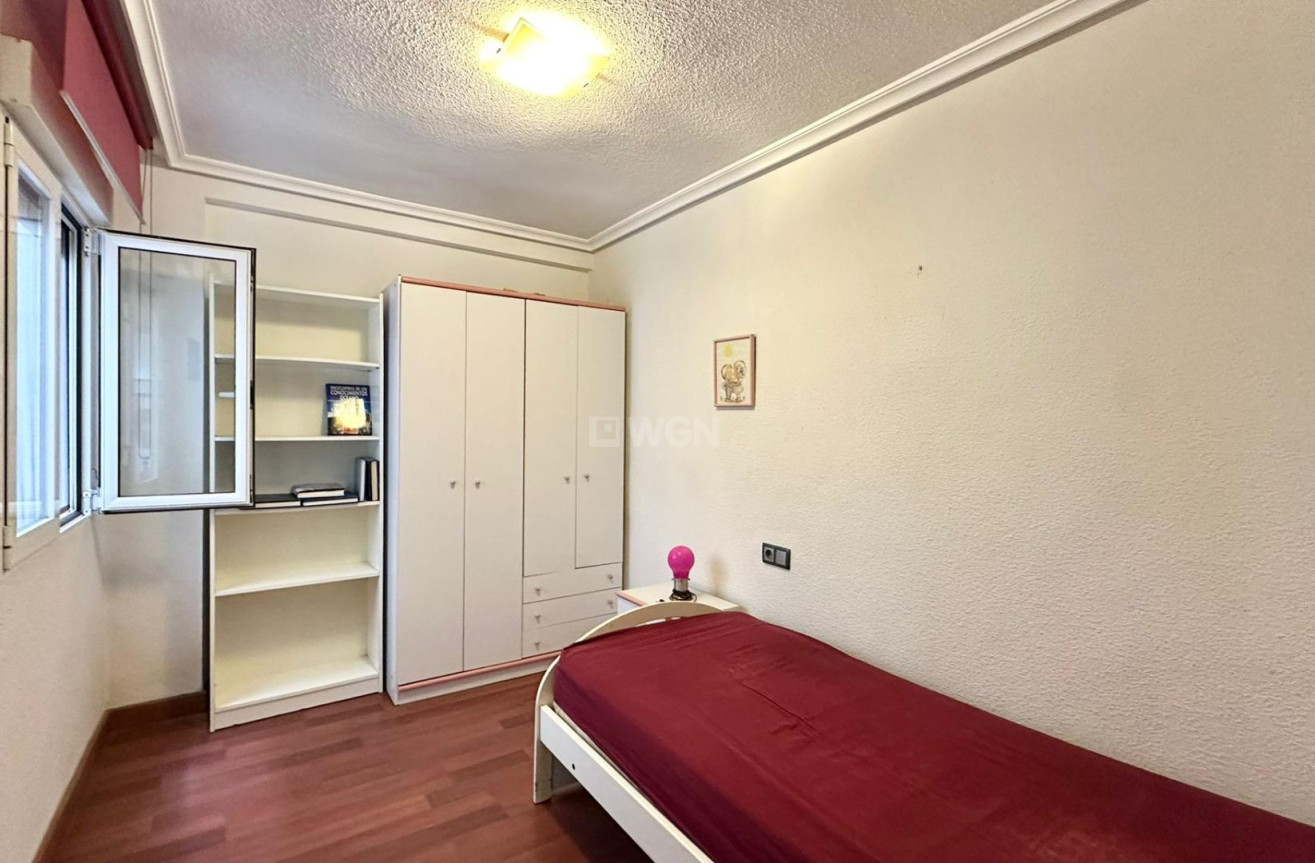 Reventa - Apartamento / piso - Torrevieja - Acequion