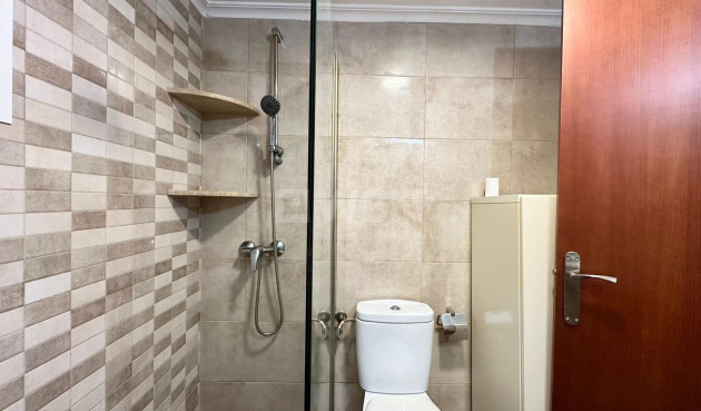 Reventa - Apartamento / piso - Torrevieja - Acequion