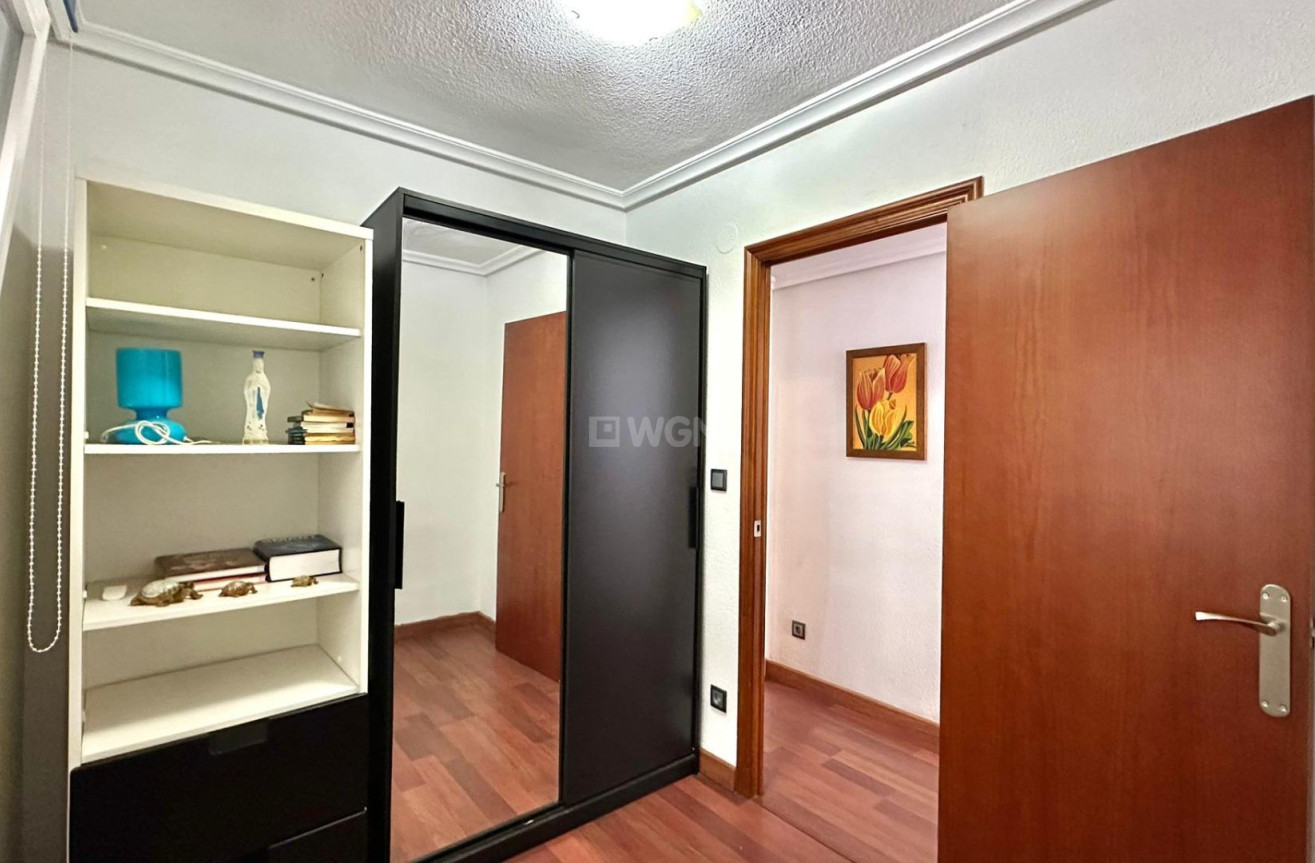 Reventa - Apartamento / piso - Torrevieja - Acequion