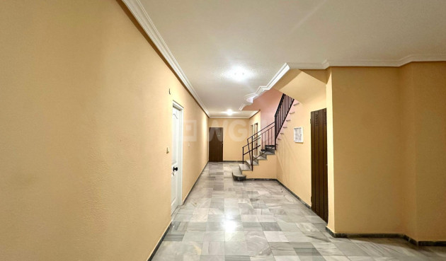 Reventa - Apartamento / piso - Torrevieja - Acequion