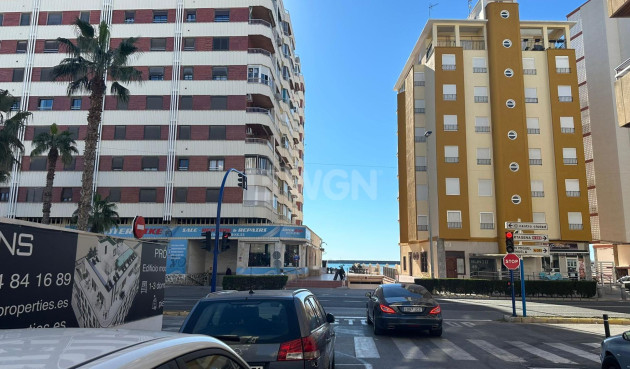 Reventa - Apartamento / piso - Torrevieja - Acequion