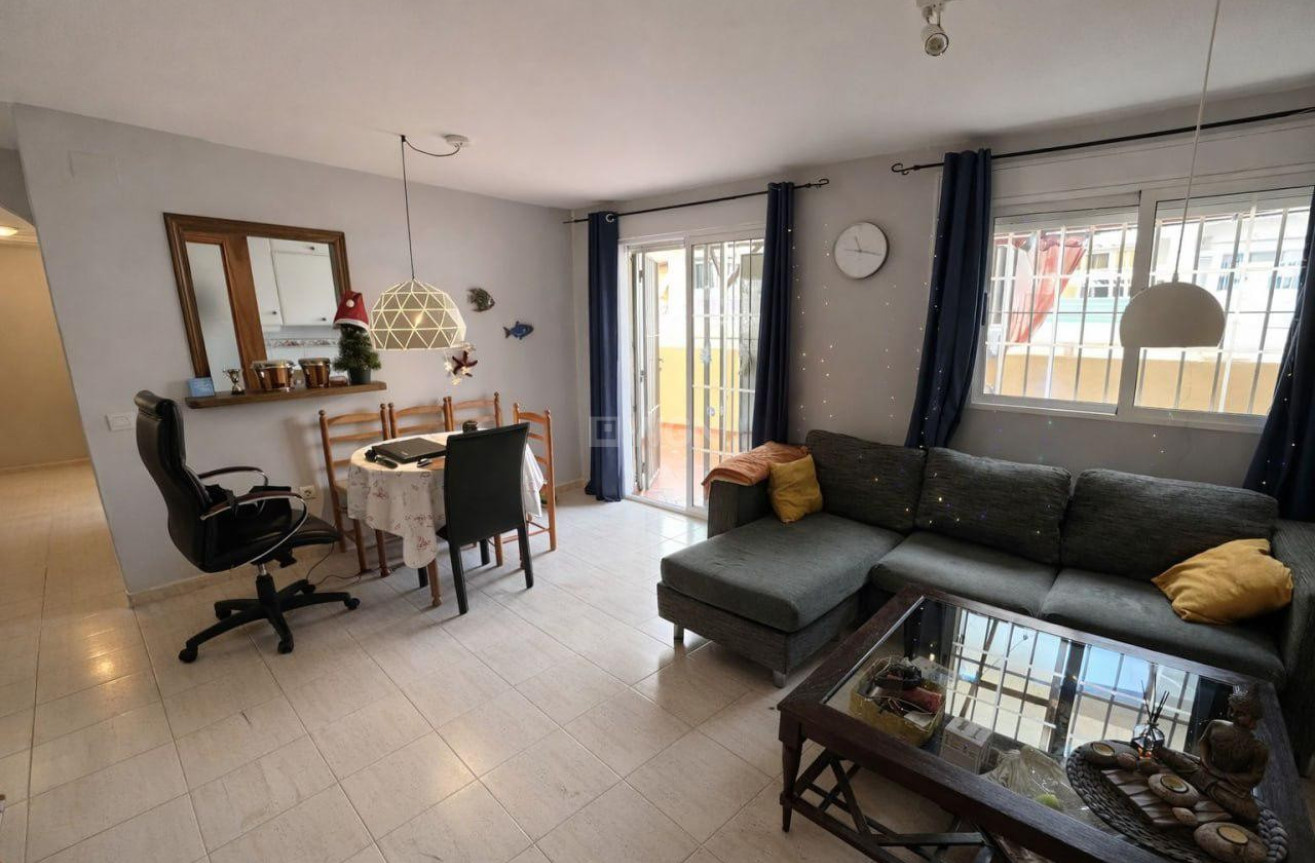 Reventa - Apartamento / piso - Torrevieja - Costa Blanca