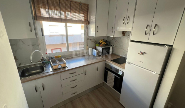Reventa - Apartamento / piso - Torrevieja - Centro