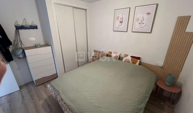 Reventa - Apartamento / piso - Torrevieja - Centro