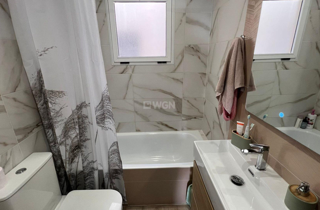 Reventa - Apartamento / piso - Torrevieja - Centro