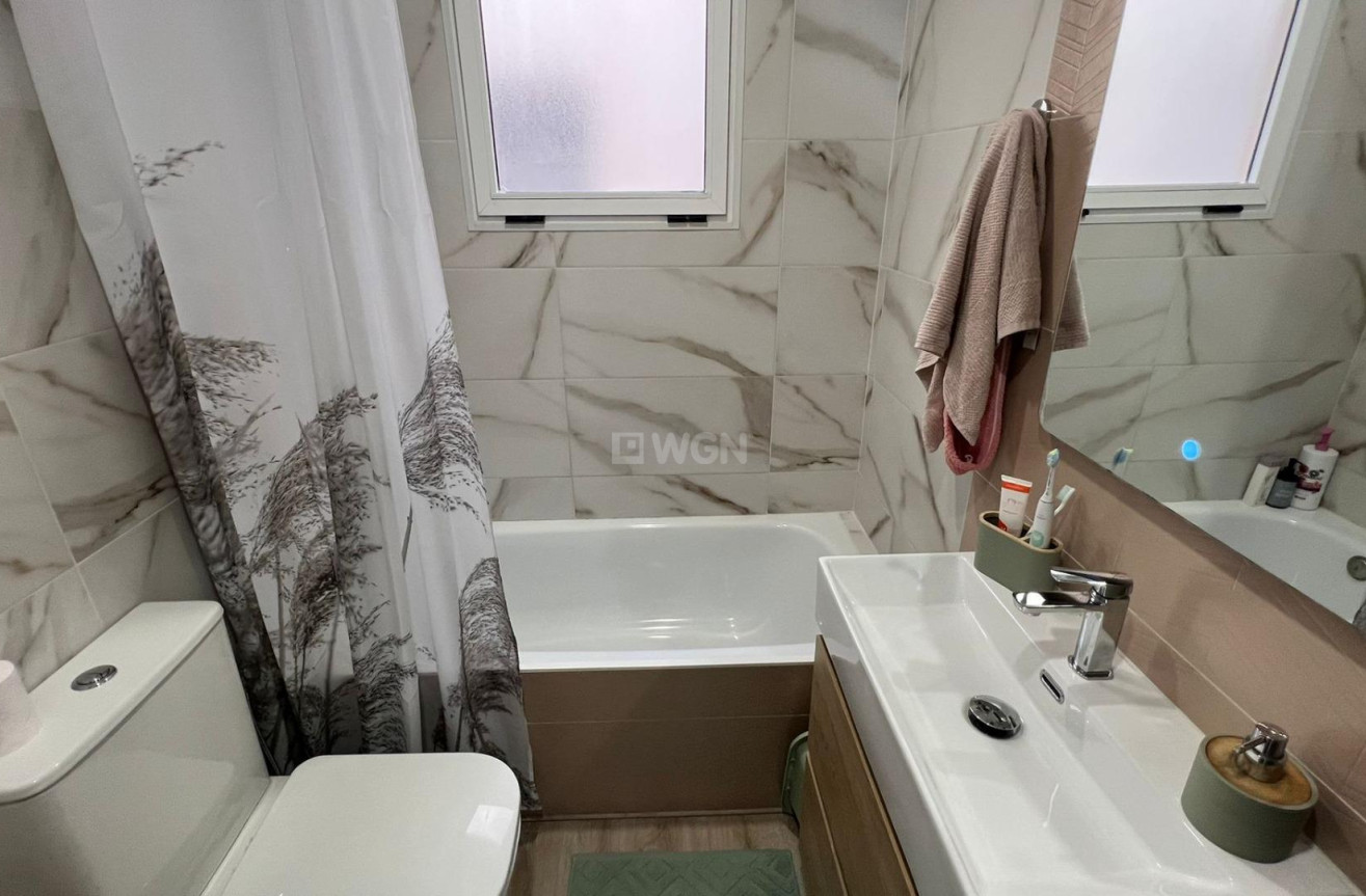 Reventa - Apartamento / piso - Torrevieja - Centro