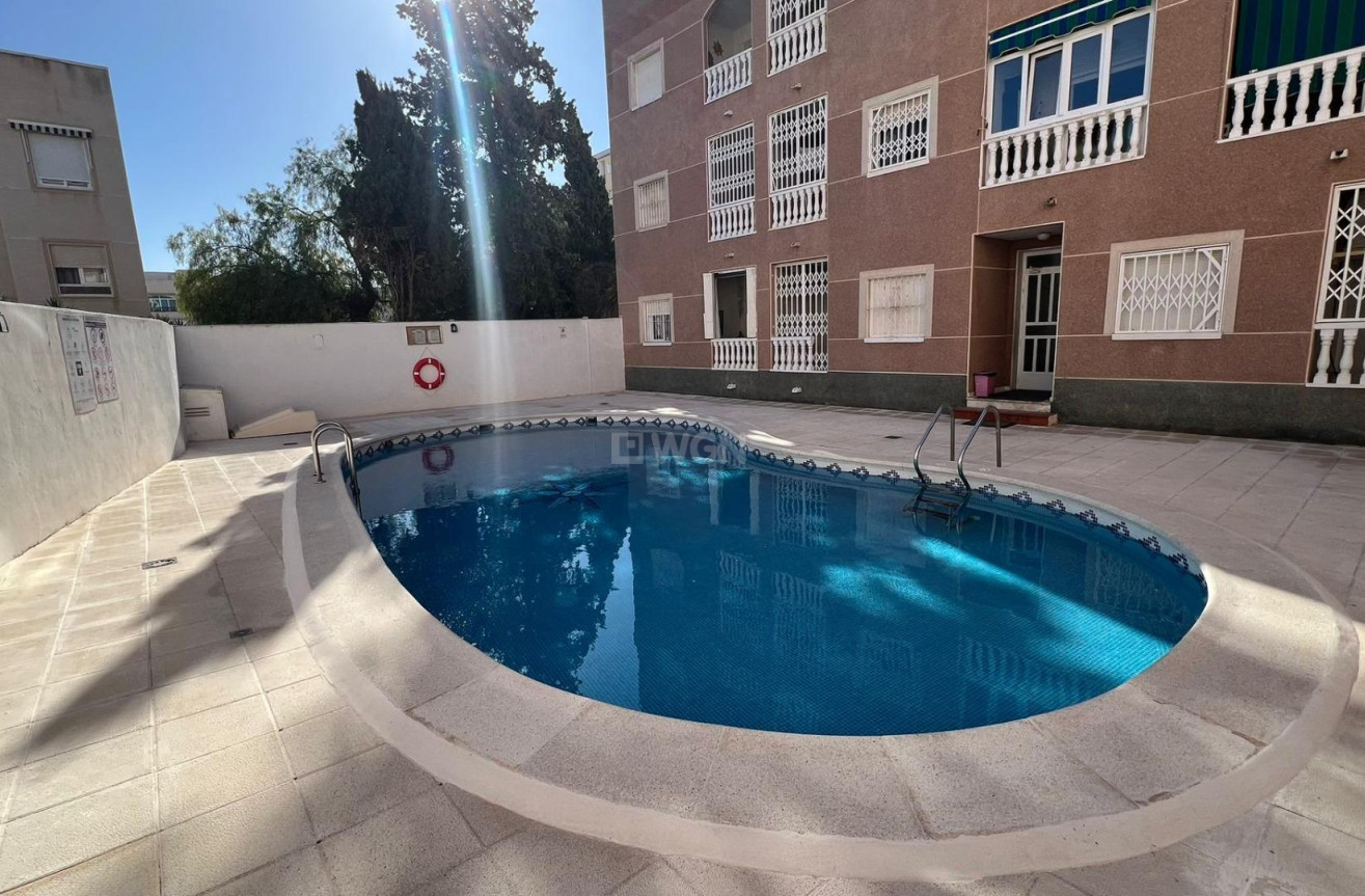 Reventa - Apartamento / piso - Torrevieja - Centro
