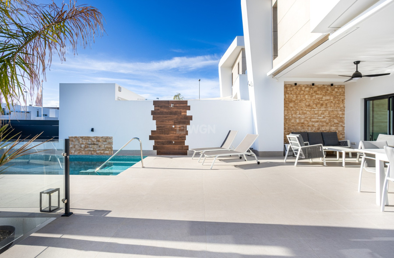 Reventa - Villa - Dolores - Costa Blanca